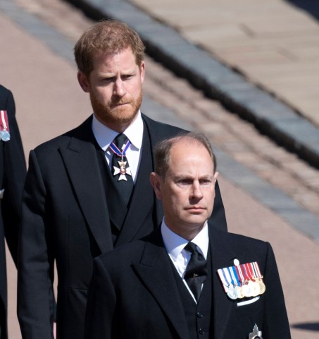 Prinz Harry bei wohl länger bei den Royals in England.