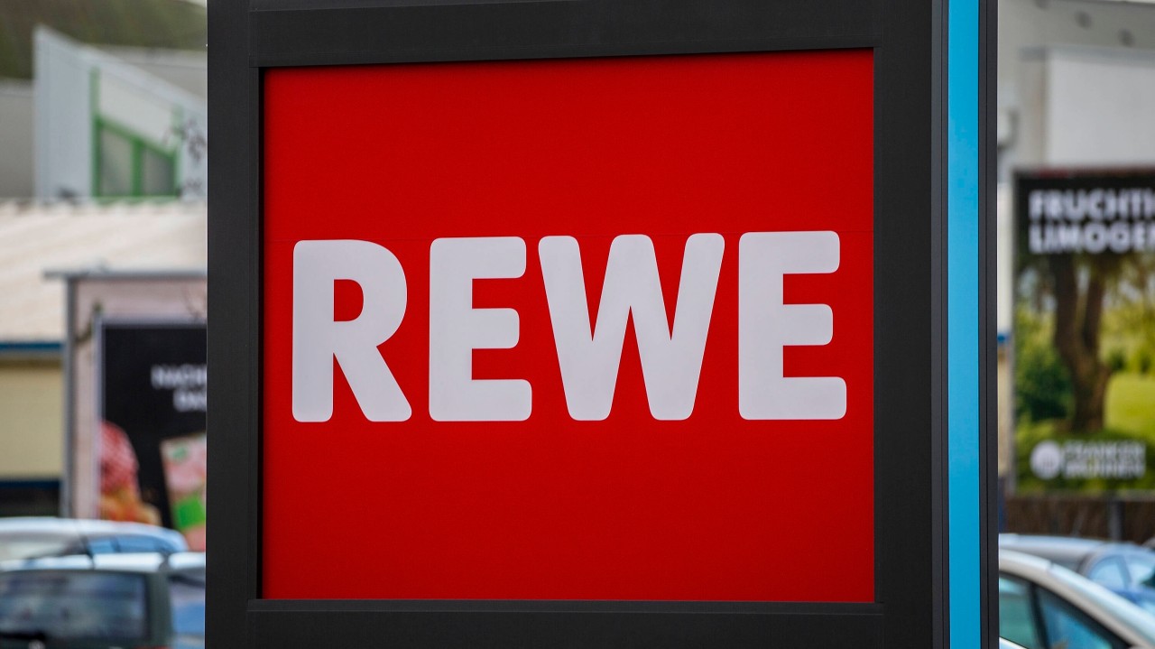 Rewe: Ein Kunde traut seinen Augen kaum. (Symbolbild)