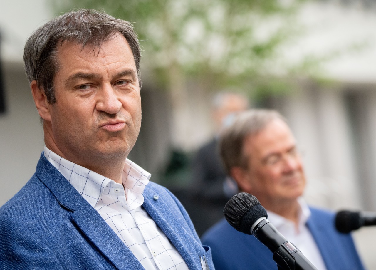 Doppel-Klatsche für Armin Laschet und Markus Söder kurz vor der Bundestagswahl.