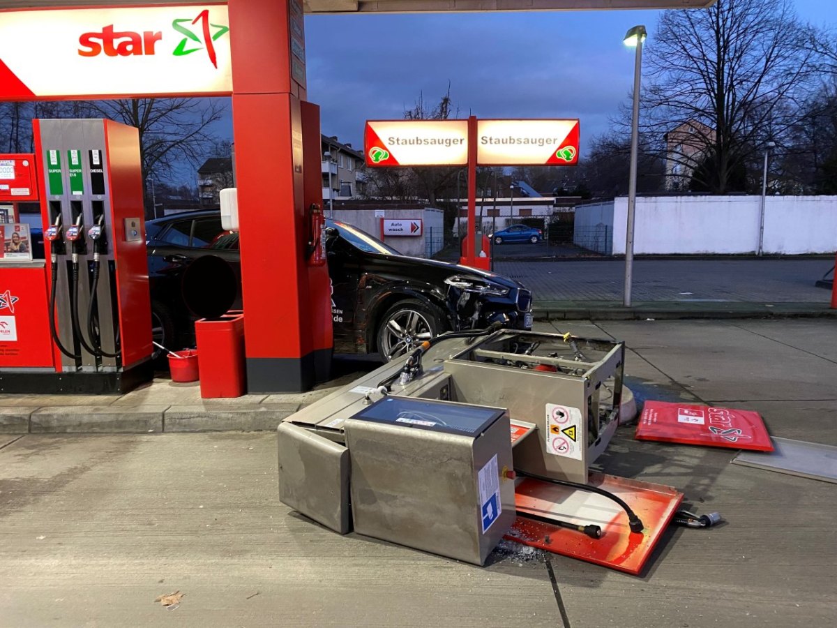 Tankstelle2222.jpg