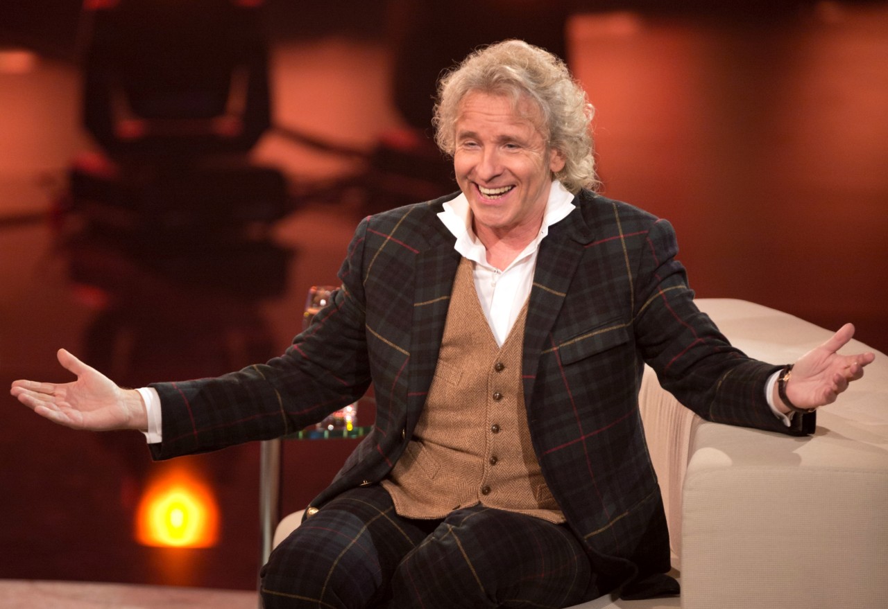 Thomas Gottschalk kehrt nach langer Pause zurück auf die „Wetten, dass..?”-Bühne.