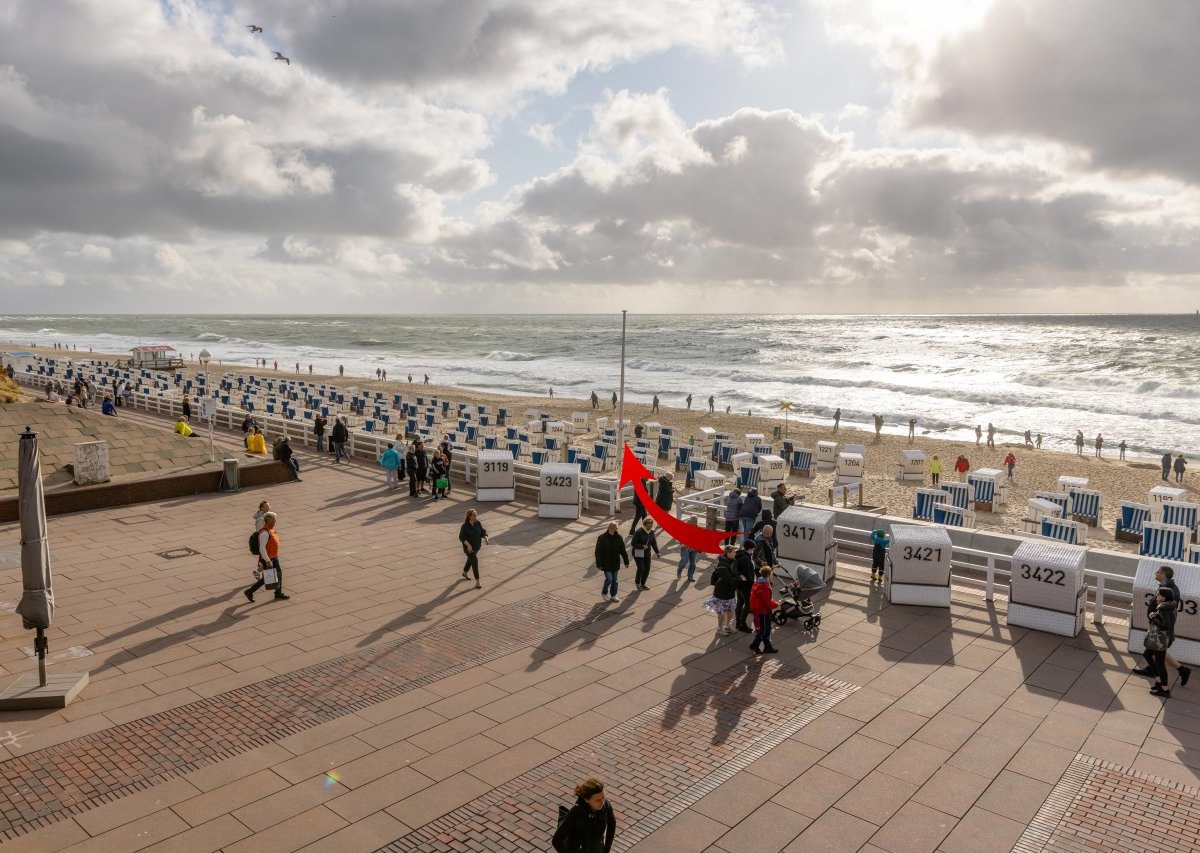 Urlaub-Nordsee-Strandkörbe.jpg