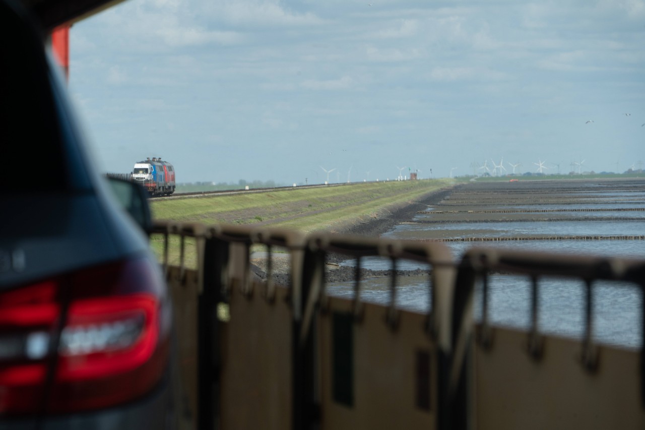 Urlaub an der Nordsee: Auf dem Weg nach Sylt brauchten die Touristen starke Nerven. (Symbolbild) 