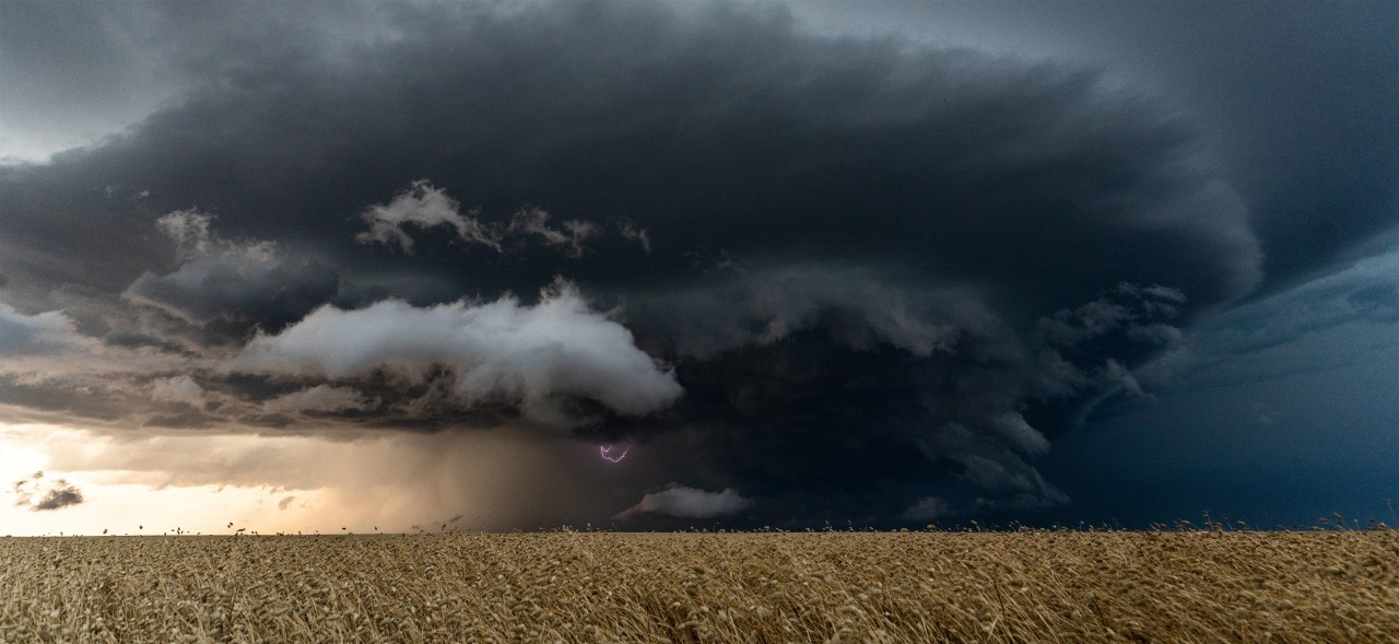 Wetter in NRW: Ein Experte fürchtet einen gefährlichen Wetter-Mix im Sommer 2022. (Symbolbild)