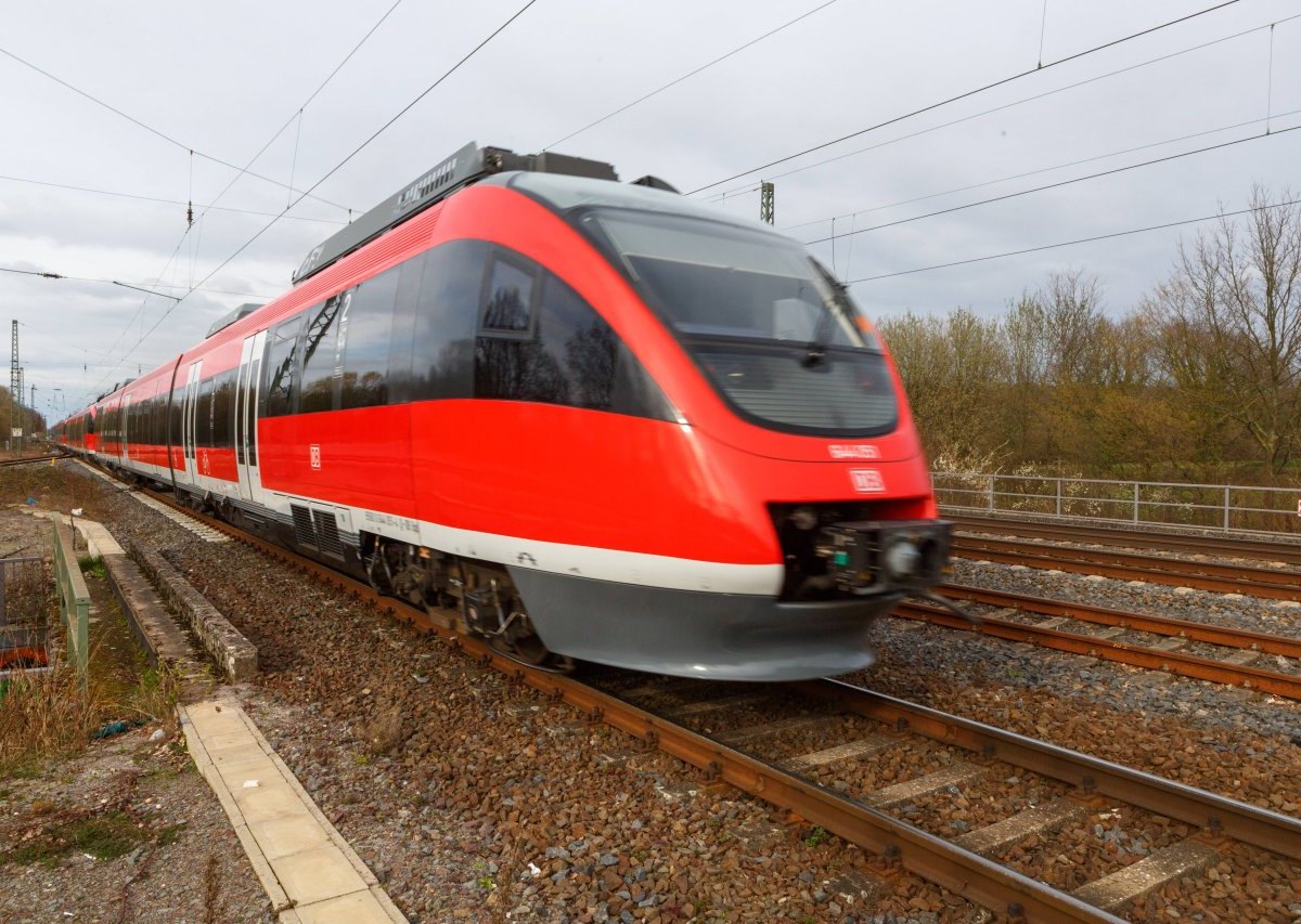 bahn-wütend-fahrgäste.jpg