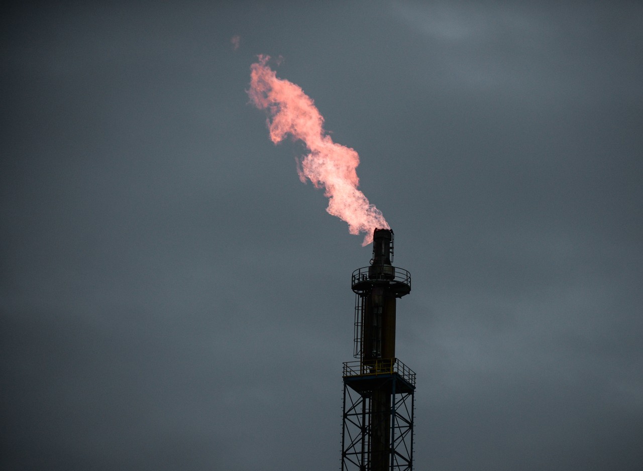 Fackelaktivitäten im BP-Werk Gelsenkirchen irritierten am Freitagabend viele Anwohner.