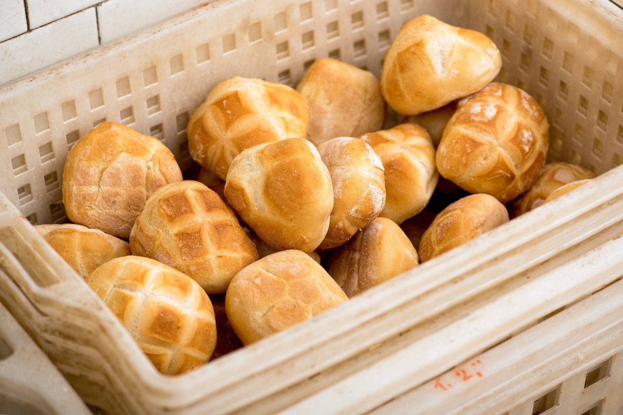 Für das Brötchen beim Bäcker musst du bald ein paar Cent mehr ausgeben.