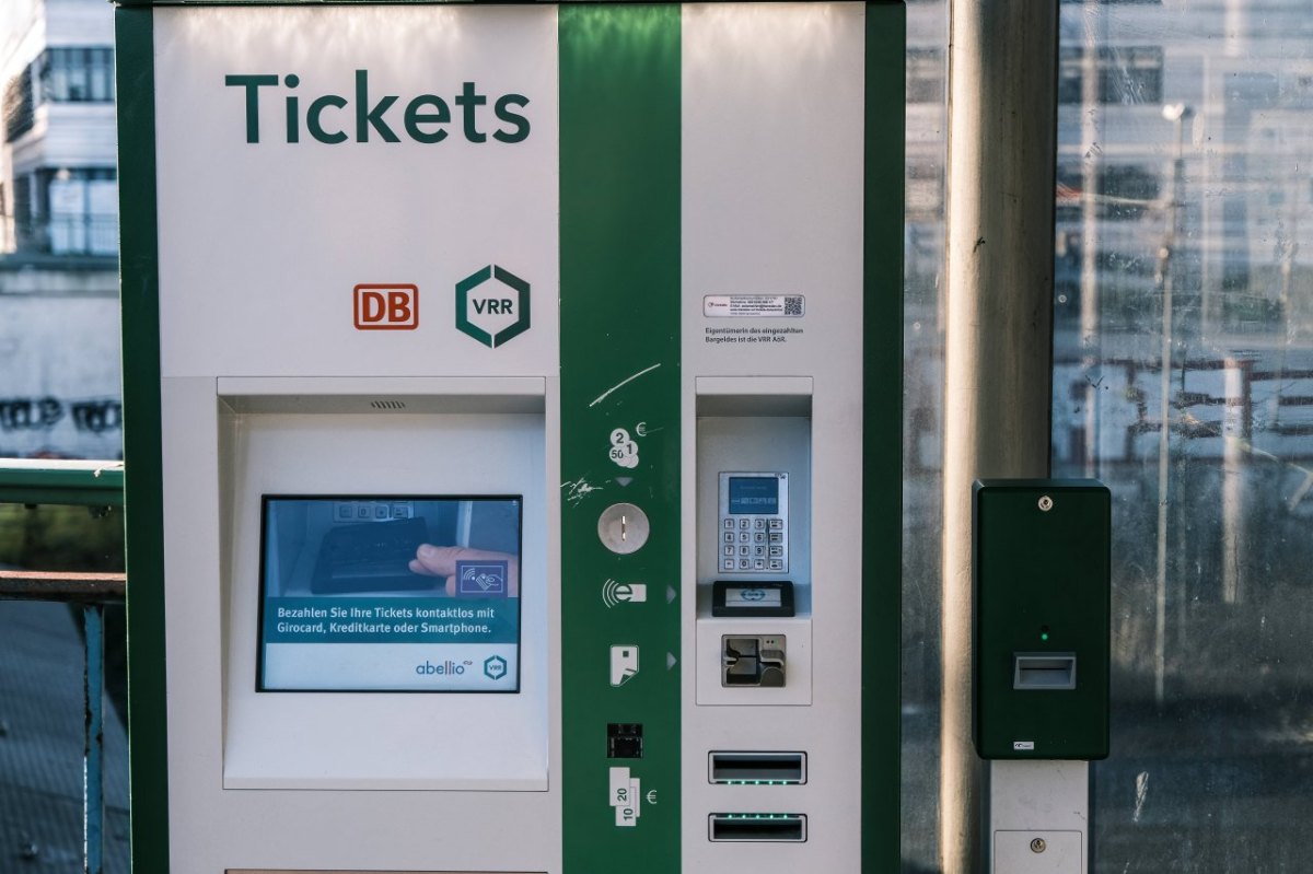 deutsche-bahn-tickets-umtauschen-umbuchen-stornieren