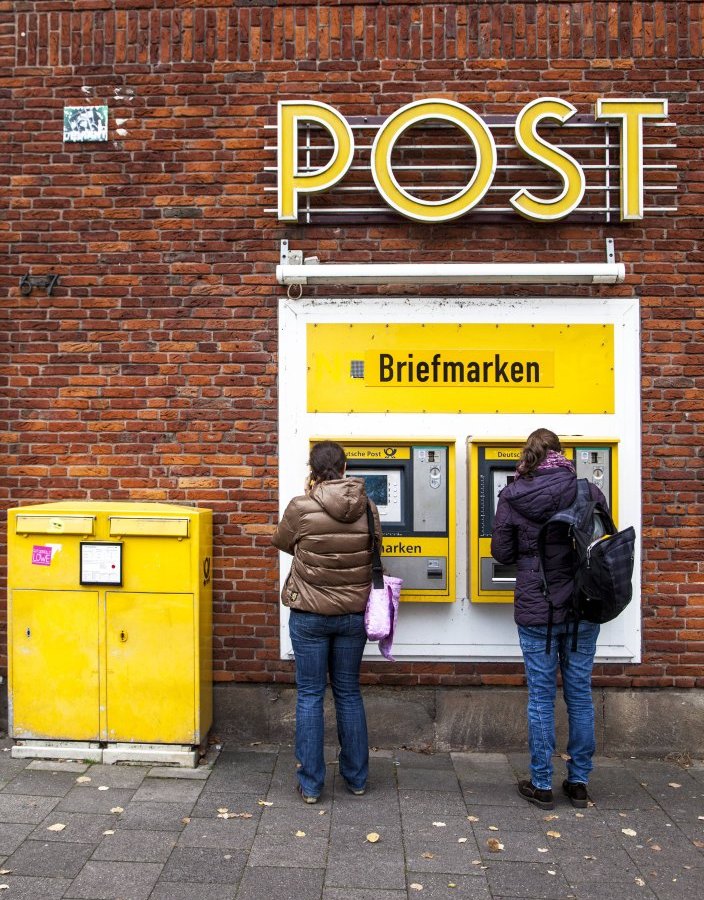 deutsche post.jpg