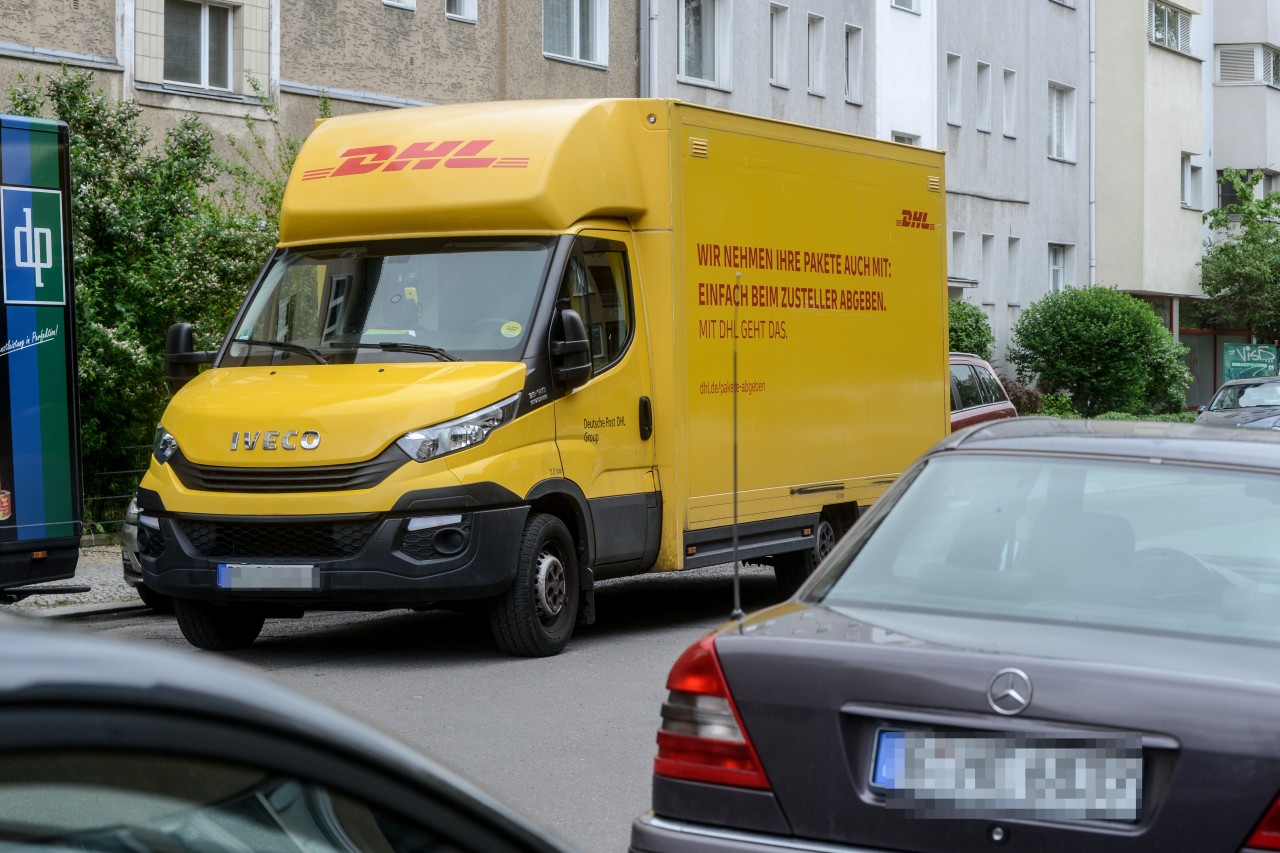 DHL. Hermes und DPD in NRW: Achtung wenn du von einem der Paketdienste diese Nachricht bekommen solltest. (Symbolbiild)