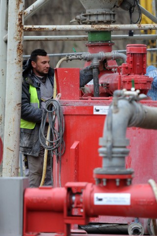 Den bekannten Stollen Hoffnung & Secretaius et Aak verfüllten die Arbeiter zwischen Donnerstagabend und Freitagnachmittag mit 170 Tonnen Flüssigbeton.