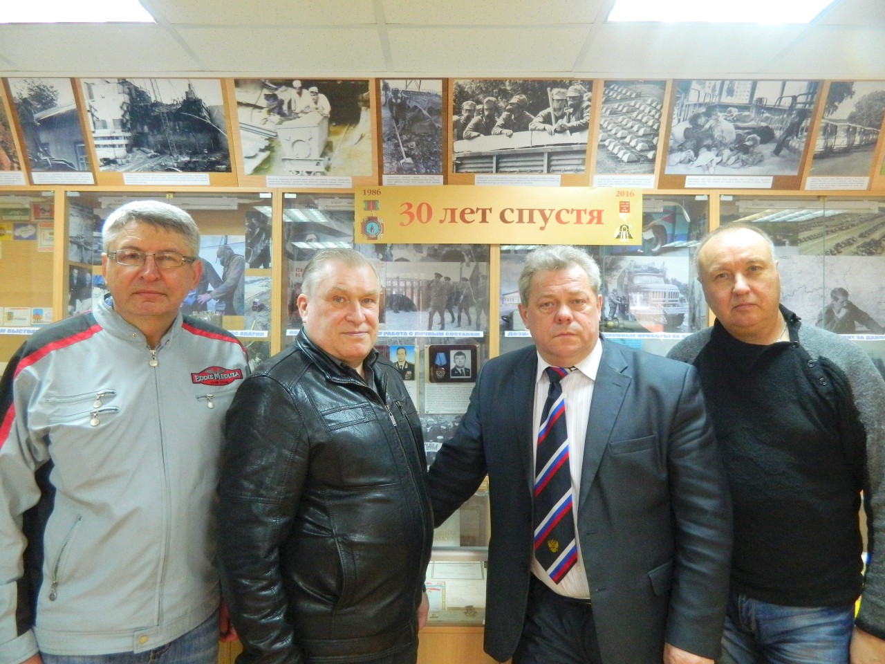 Die Liquidatoren (von links nach rechts): Wjatscheslaw Filonow, Wladimir Pawlow, Wladimir Naumow und Sergei Aldochin im Tschernobyl-Museum des Invalidenverbands Tula.