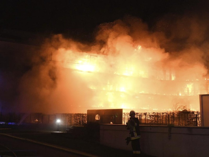 Er war das Zuhause von rund 100 Menschen. 