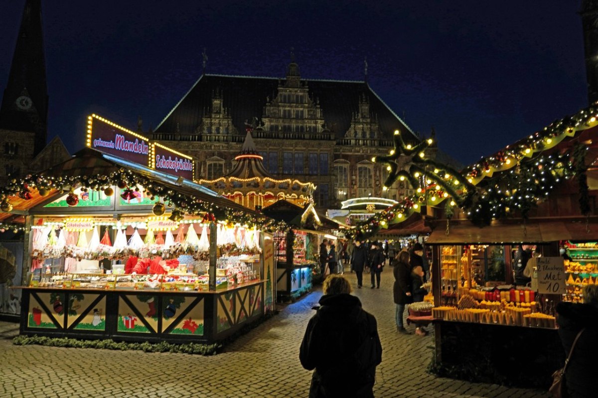 essen Weihnachtsmarkt.jpg