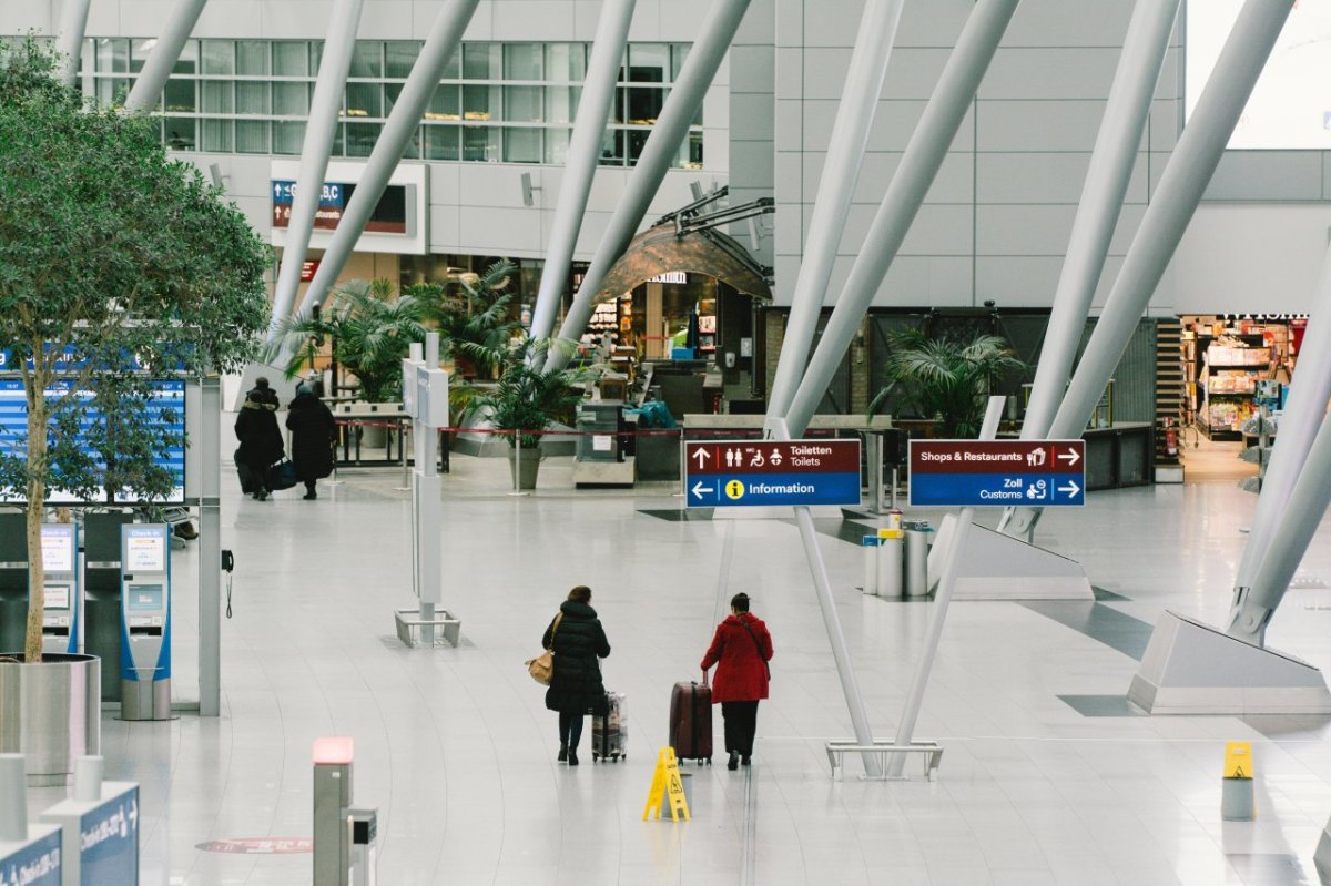 flughafen düsseldorf.jpg