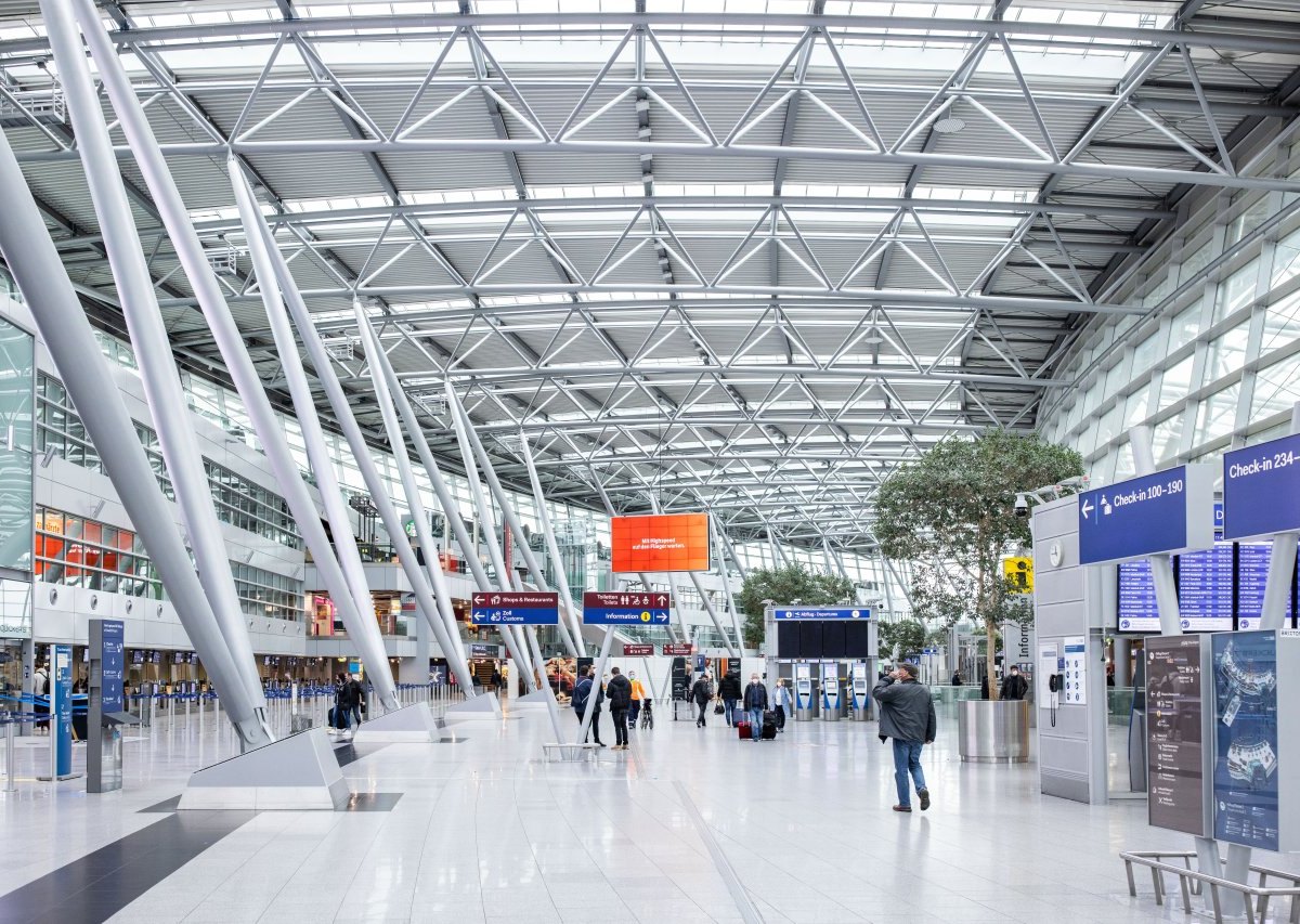 flughafen düsseldorf.jpg