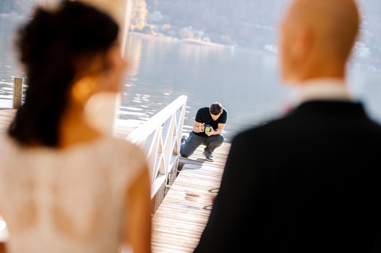Einen fähigen Fotografen wünscht sich jeder bei der eigenen Hochzeit. Der Photoshop-Fail, der einer Frau aus Australien unterlief, zeugt leider vom Gegenteil. (Symbolbild)