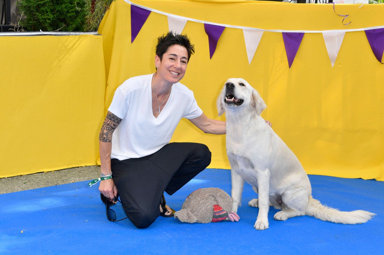 Dunja Hayali hat eine ganz kuriose Hunde-Story zu erzählen. (Symbolbild)