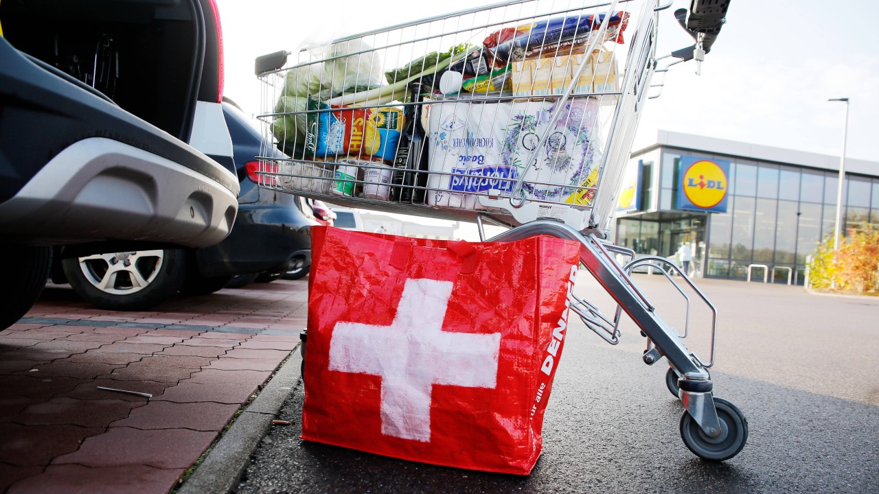 Zulange auf dem Lidl-Parkplatz gestanden? Dieser Kunde musste dafür zahlen. (Symbolbild)