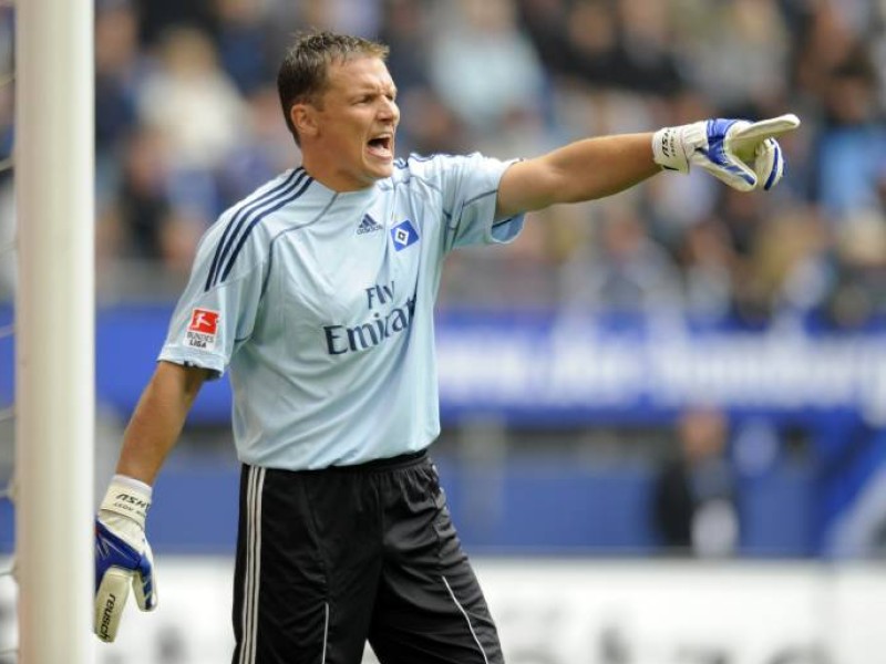 Hamburg mistet aus: Nicht nur der langjährige Stammkeeper Frank Rost kehrt dem HSV den Rücken. Der 38 Jahre alte Torwart...