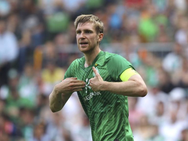 Per Mertesacker verlässt Werder Bremen und wird künftig für Arsenal London auflaufen...