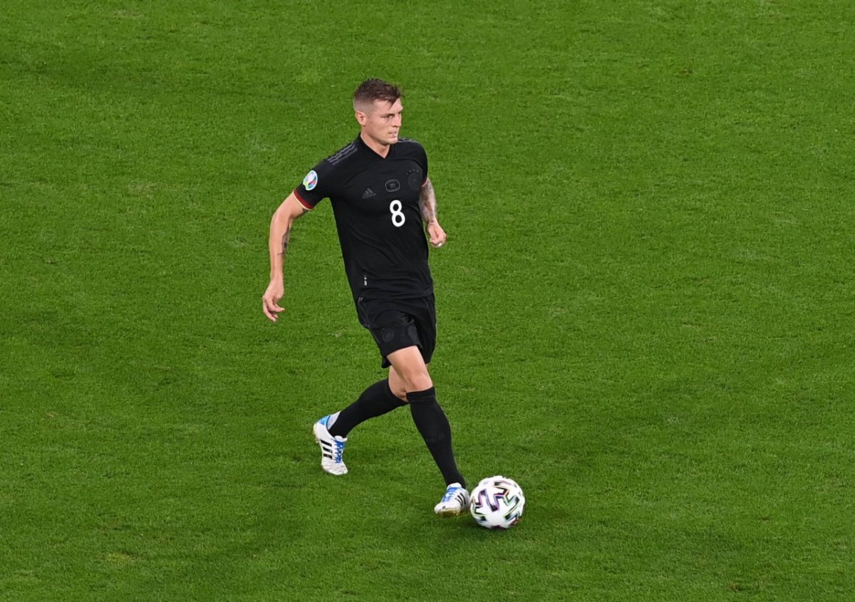 kroos.jpg