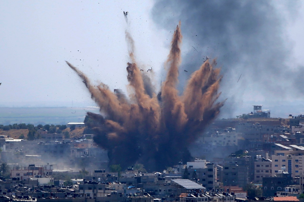 Rauch steigt auf nach einem israelischen Luftangriff.