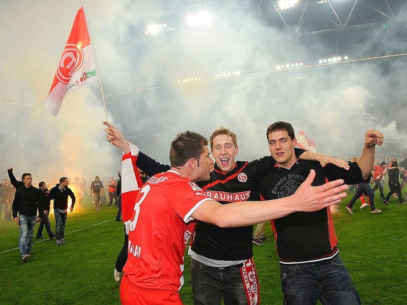 Fortuna Düsseldorf jubelt über den Aufstieg im Relegationsspiel gegen Hertha BSC.