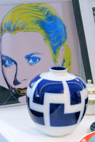 ... Andy Warhols Grace Kelly...