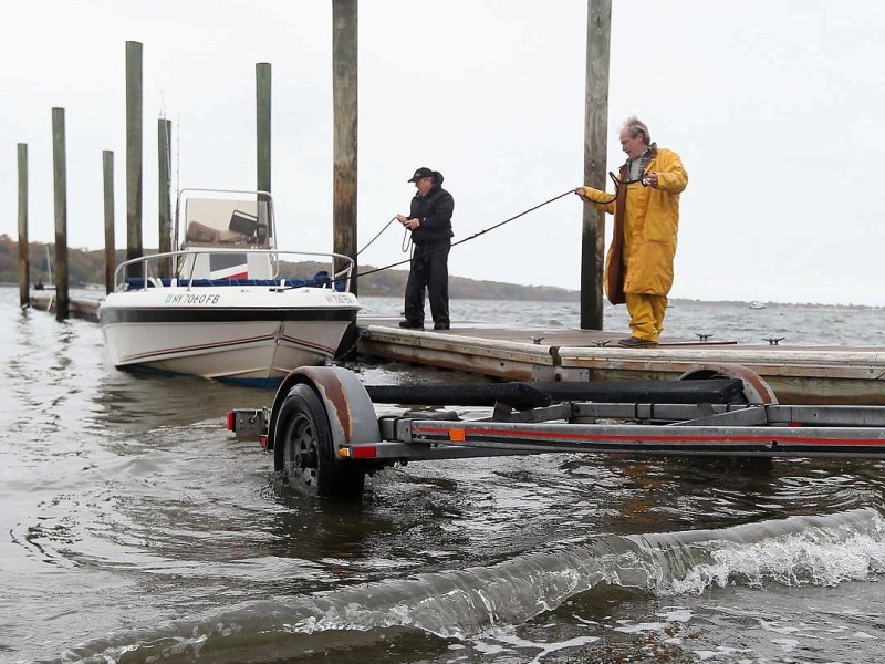 An der Ostküste der USA bereiten sich die Menschen auf den herannahenden Hurrikan Sandy vor.