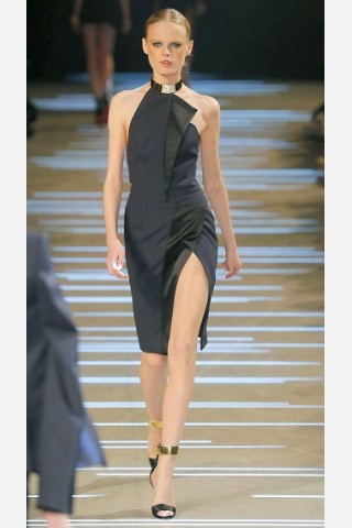 Die Modenschau von Alexandre Vauthier. In Paris präsentieren bekannte Designer die neuste Mode für das Frühjahr und den Sommer 2013.