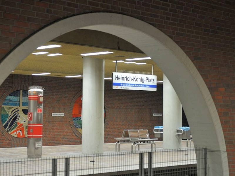 Erster Halt: Heinrich-König-Platz.