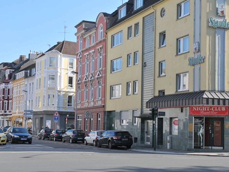 Schräg gegenüber der Cäcilienstraße liegt in Rüttenscheid das berühmte...