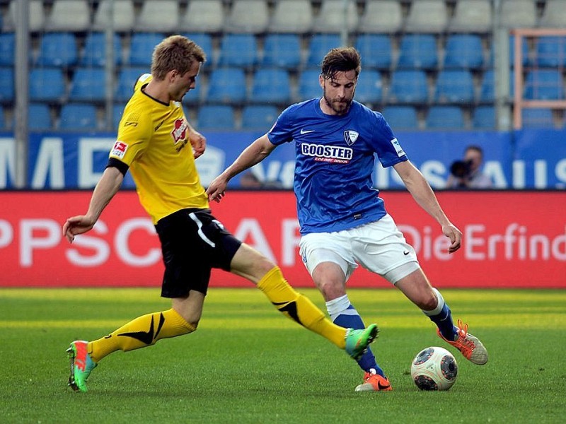 Der VfL Bochum verliert sein Heimspiel gegen Arminia Bielefeld mit 1:4. Die Impressionen aus dem Rewirpower-Stadion.