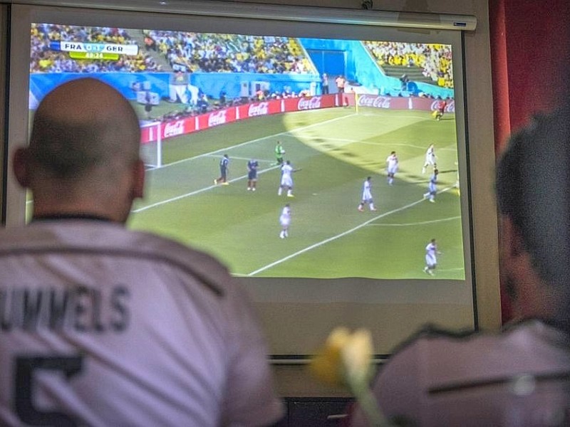 Public Viewing im Café Steinbruch.