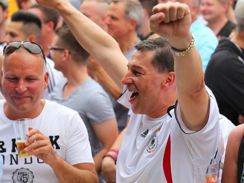 Hagen - Public Viewing beim BG Turnier