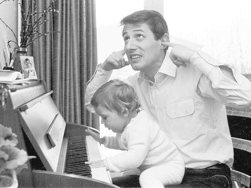 Udo Jürgens mit seinem Sohn Johnny (1964).