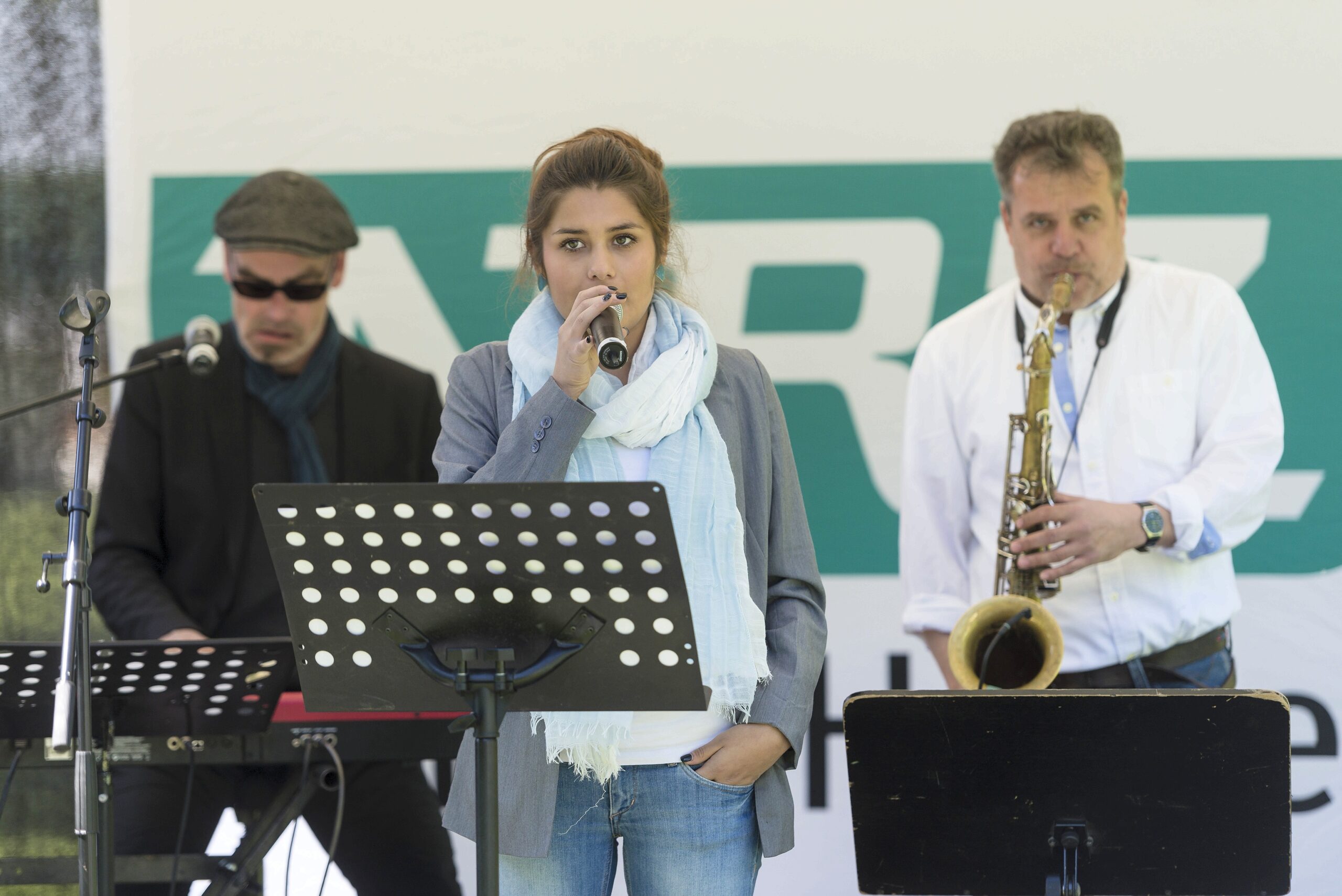 Strahlender Sonnenschein beim NRZ Wandertag 2015 am Baldeneysee.