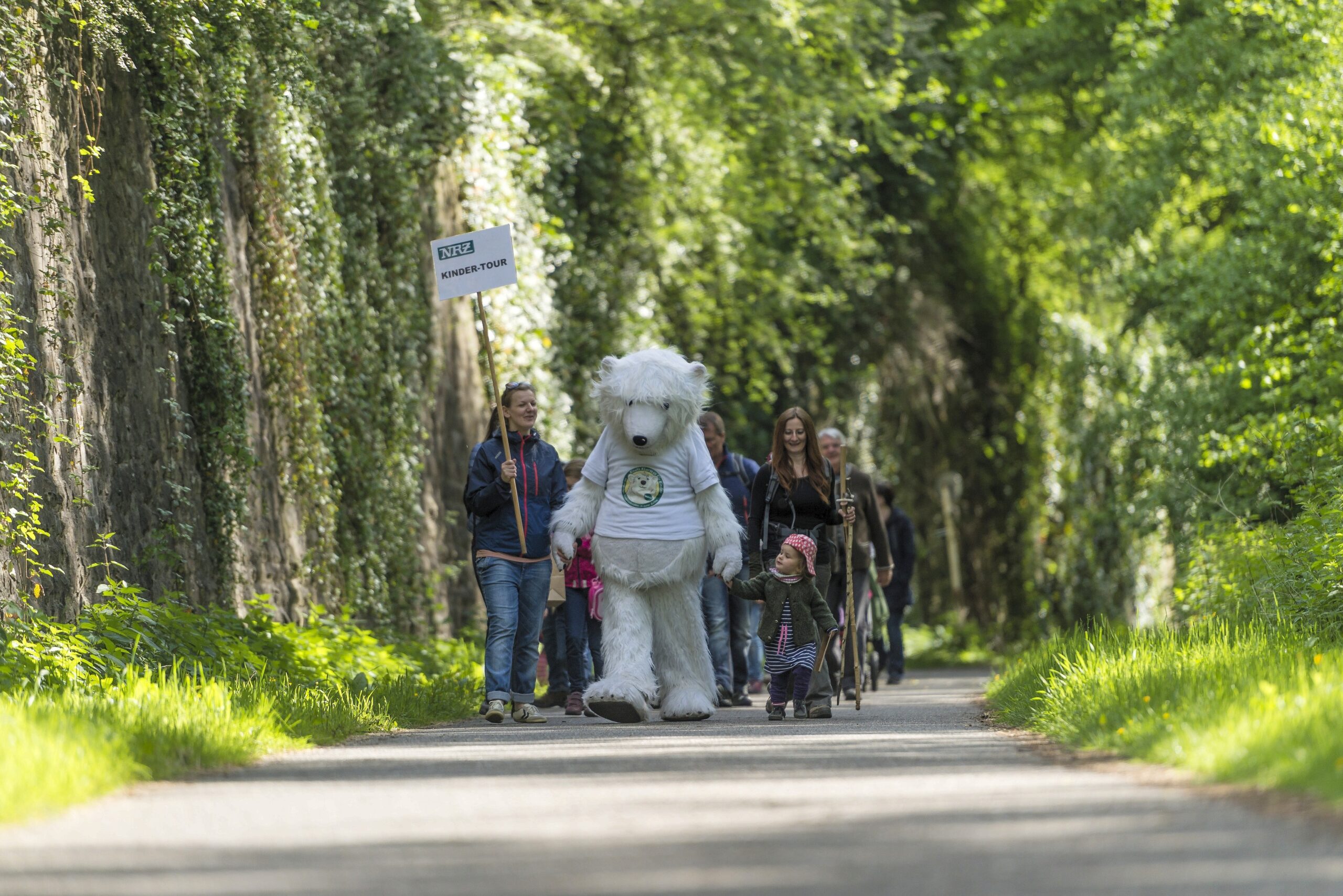 Strahlender Sonnenschein beim NRZ Wandertag 2015 am Baldeneysee.