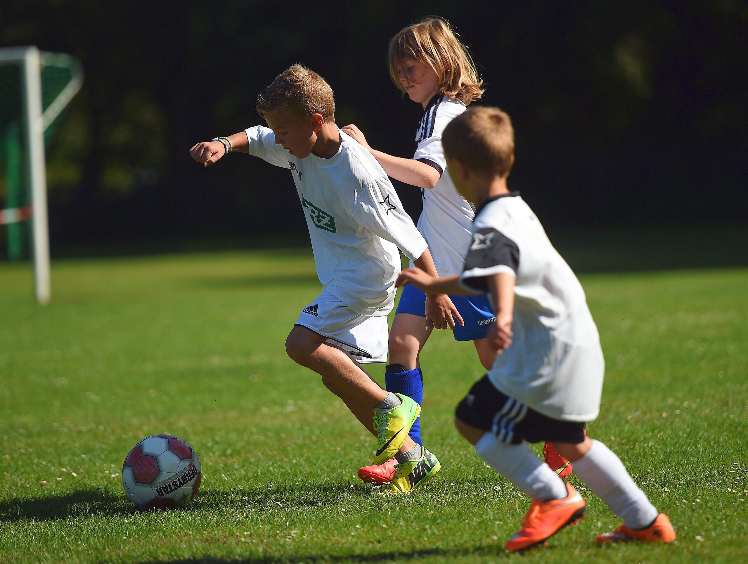 NRZ Ferienfußballcamp.