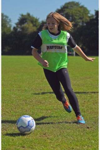 NRZ Ferienfußballcamp.