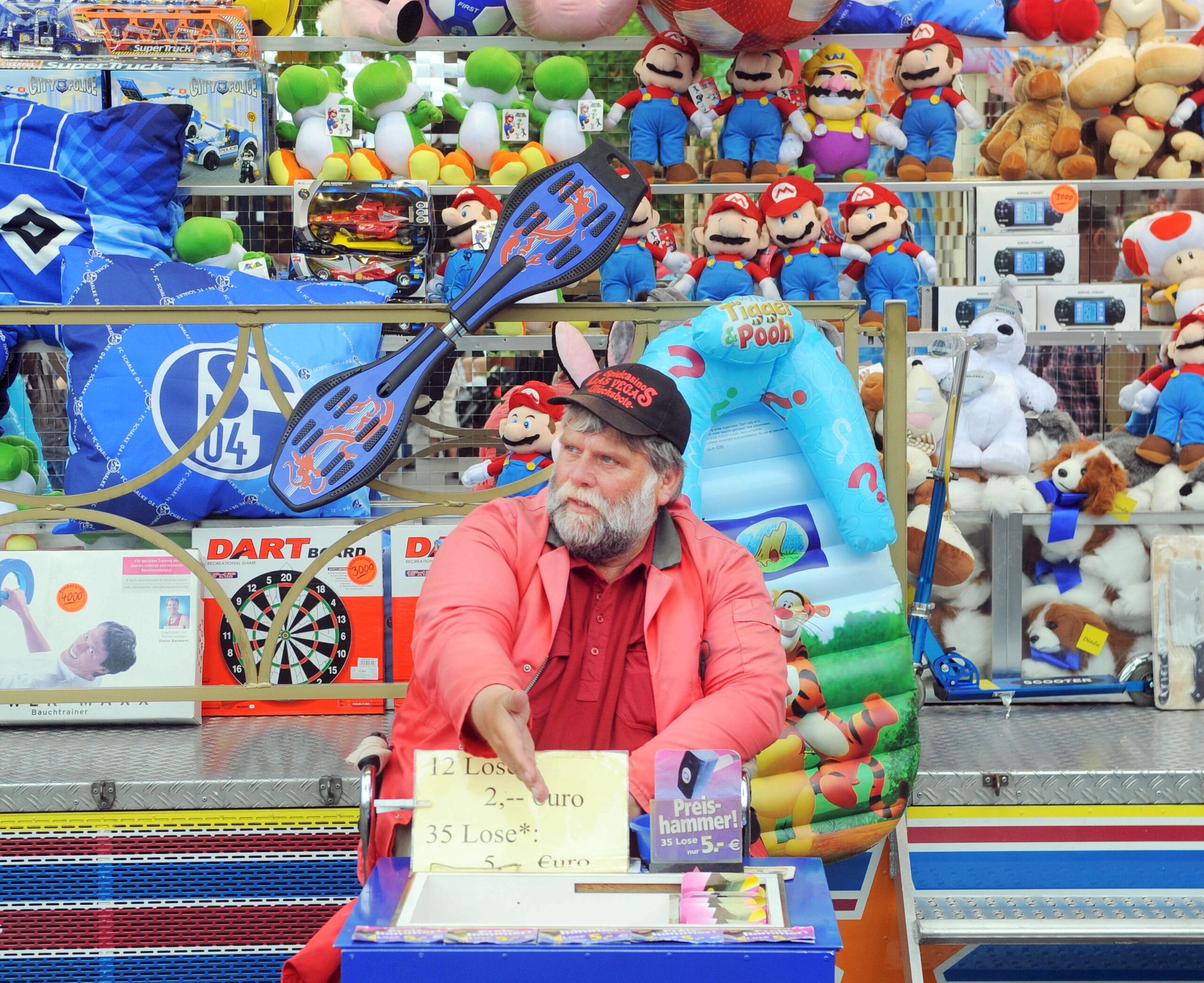 Crange steht Kopf. Bis zum 14. August lockt die 576. Cranger Kirmes zum großen Rummel.