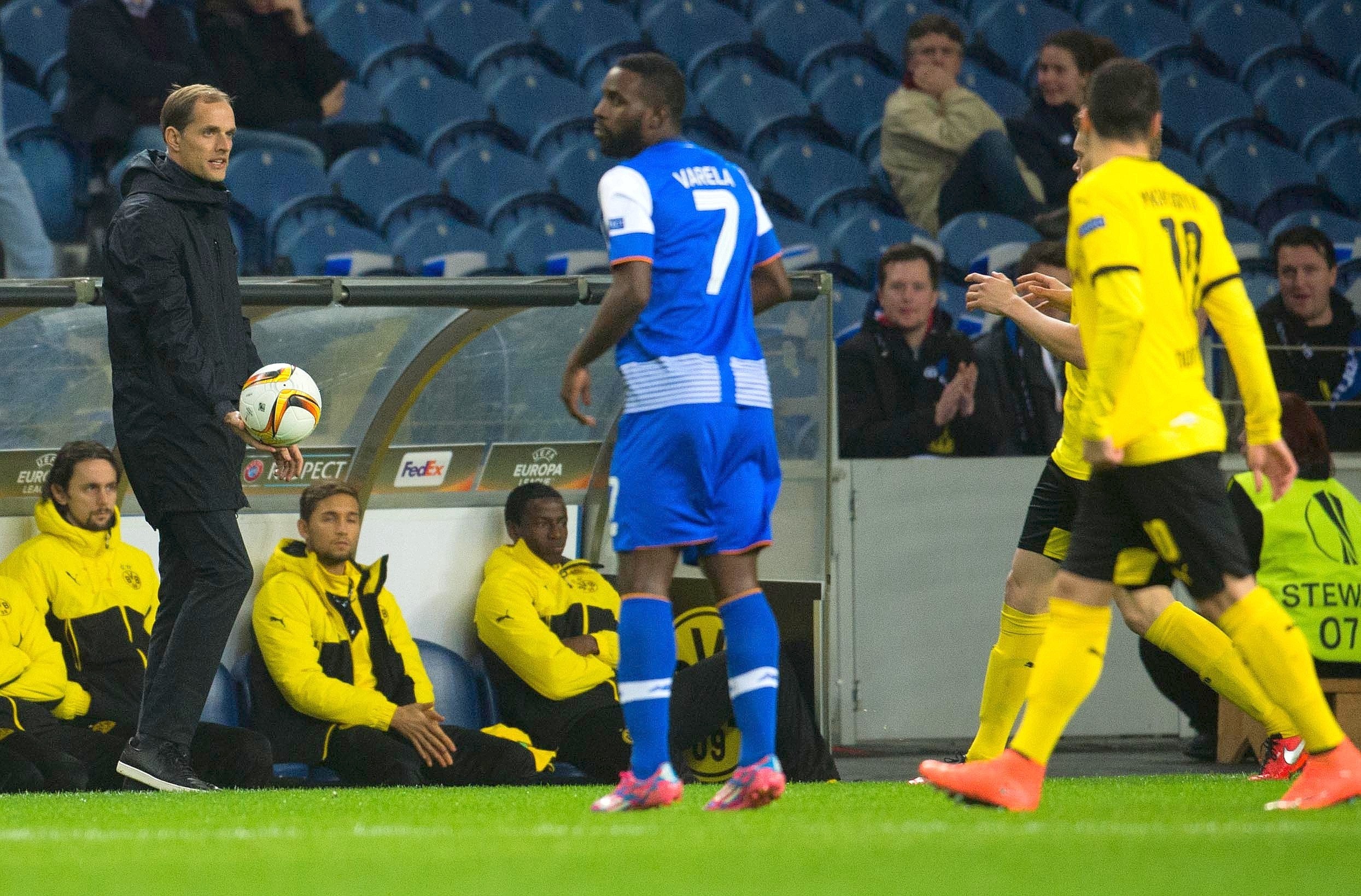 Das Tor für den BVB war ein Eigentor durch Portos Torhüter Iker Casillas.