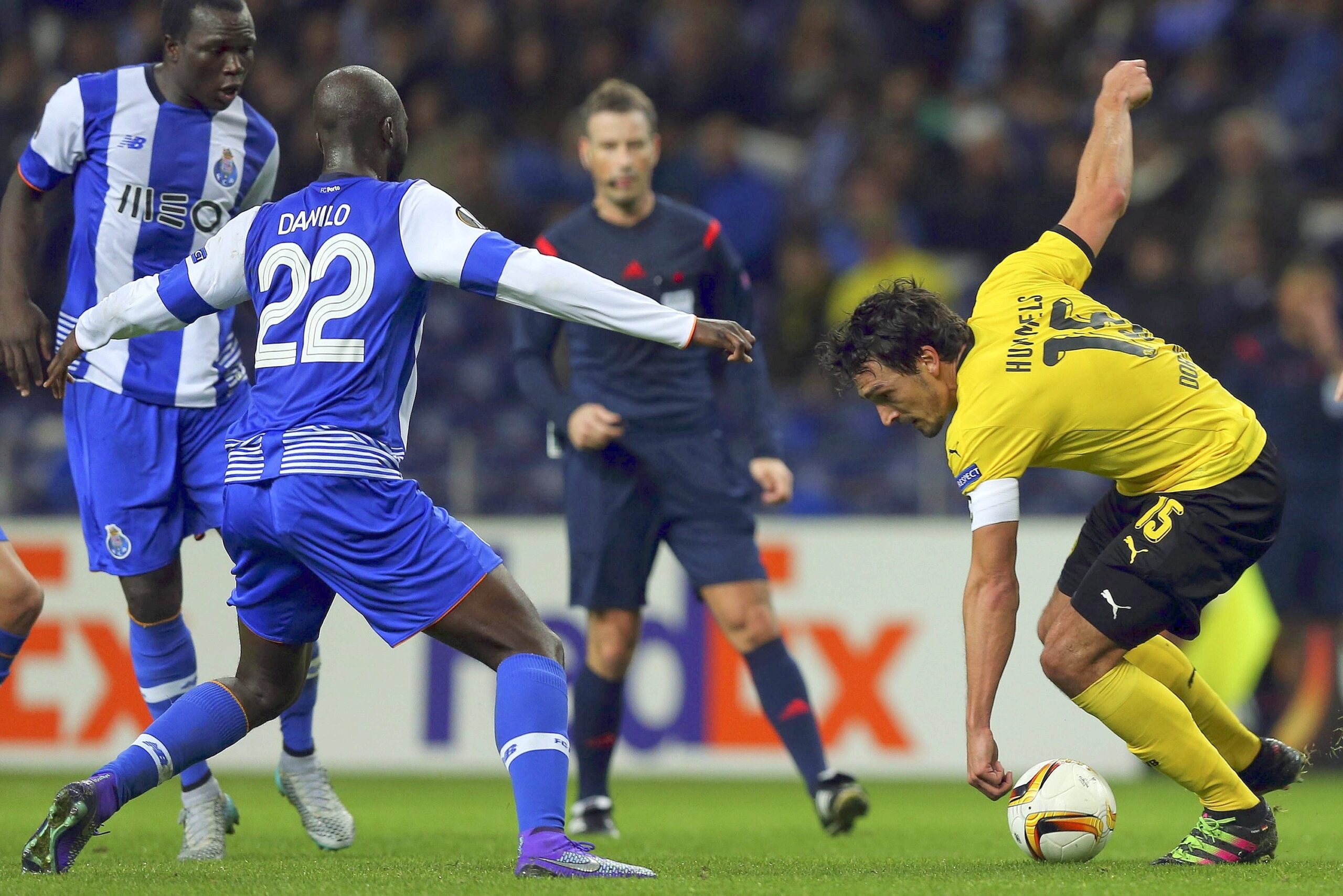 Das Tor für den BVB war ein Eigentor durch Portos Torhüter Iker Casillas.