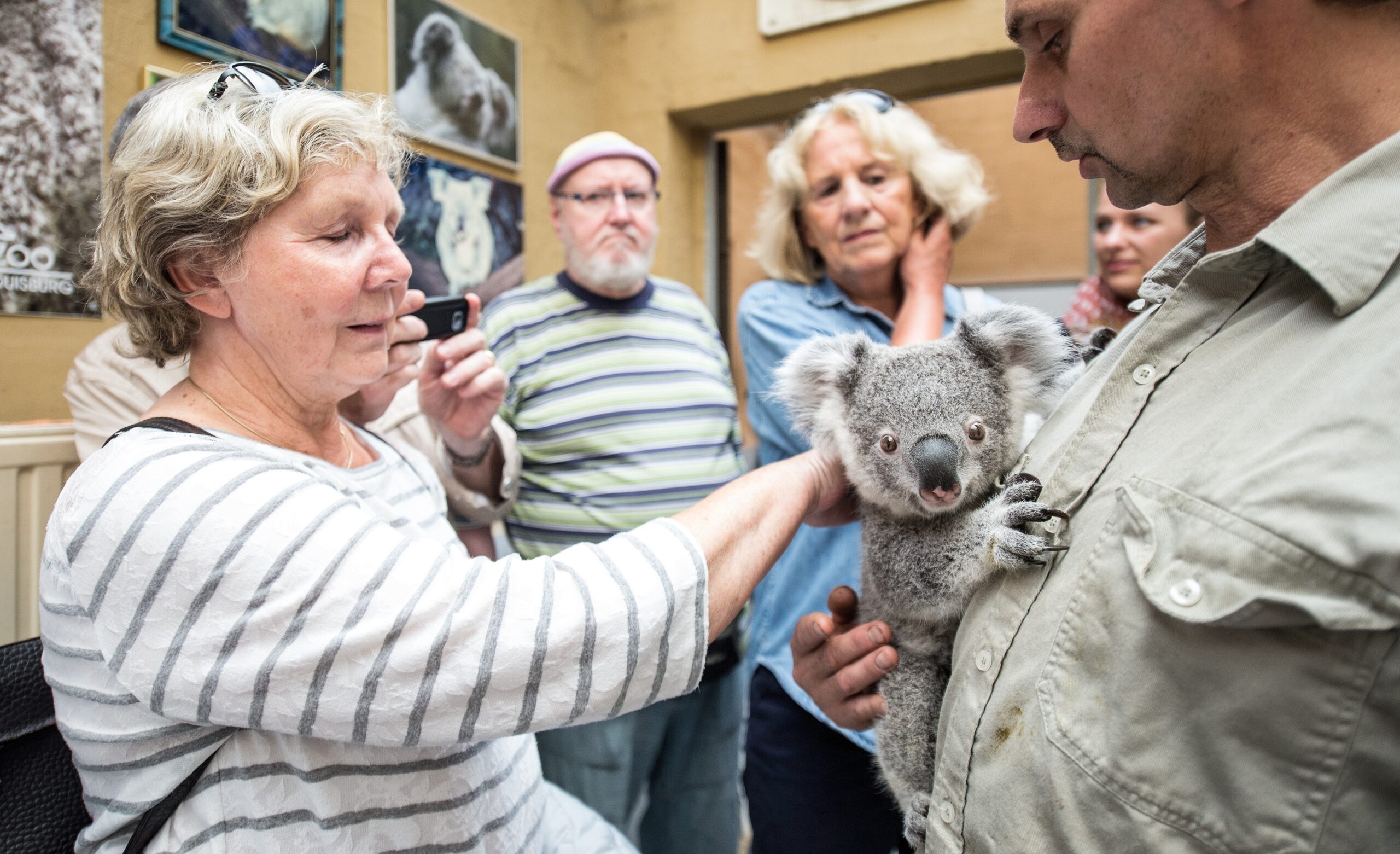 NRZ-Leser blicken im Zoo Duisburg hinter die Kulissen.