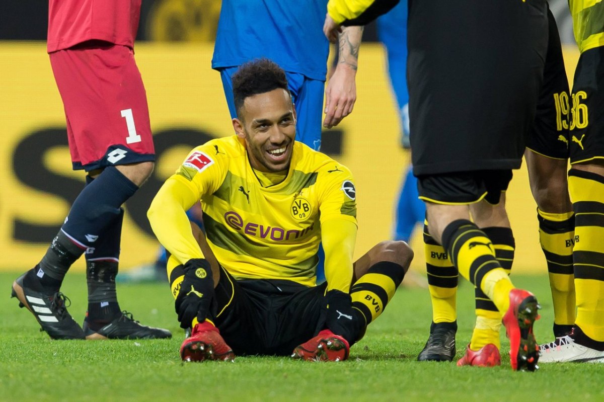 pierre-emerick aubameyang bvb borussia dortmund