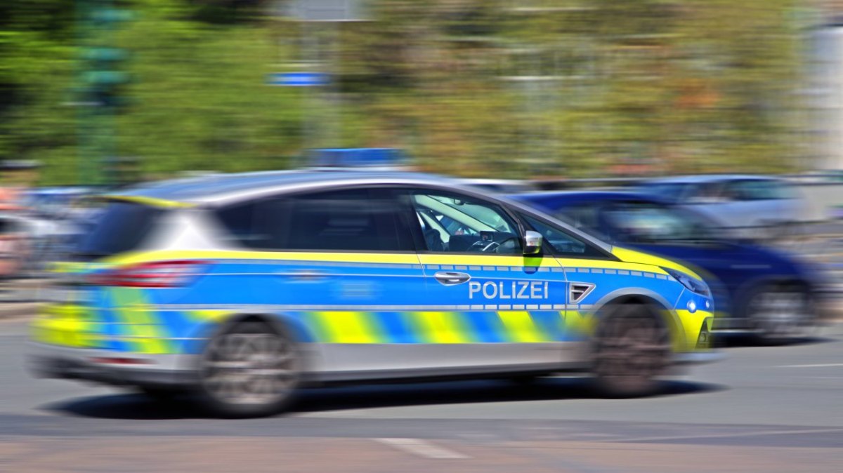 polizei verhaftet 15-jährige.jpg