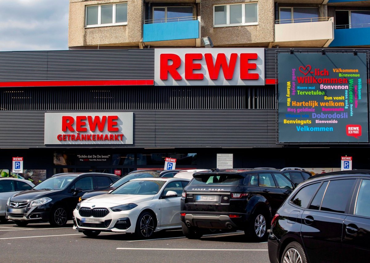 rewe parkplatz.jpg