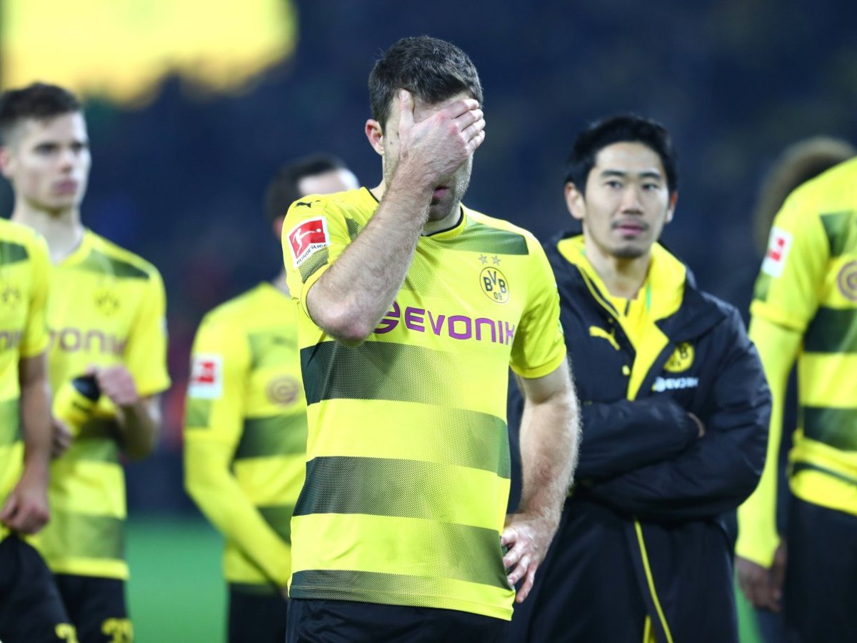 sokratis-bvb-derby-pleite-sauer.jpg