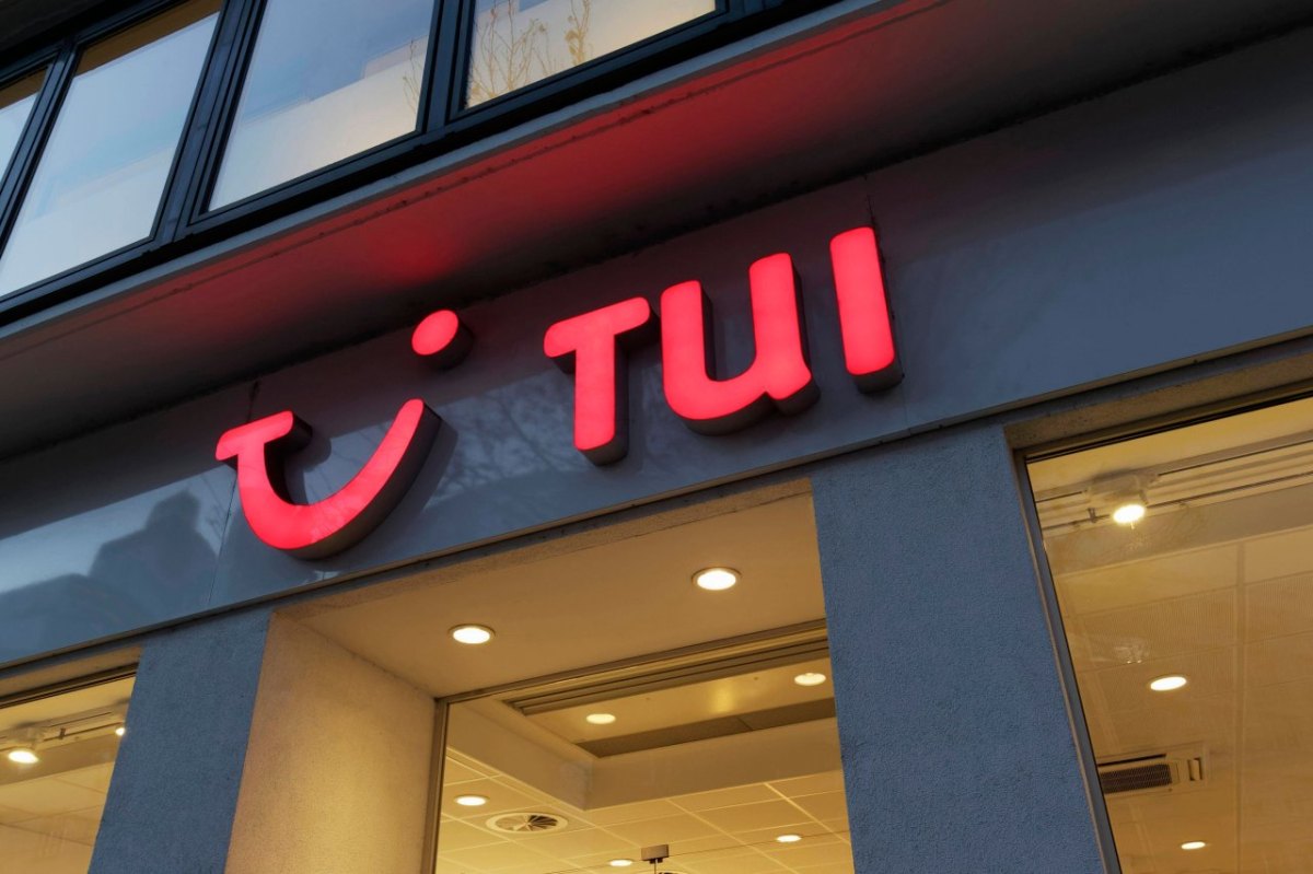 tui logo 2.jpg